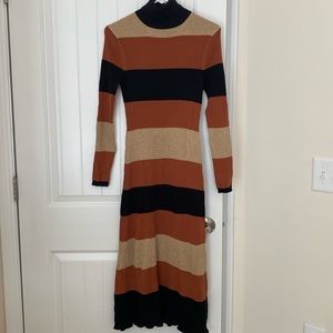 Knit midi dress. Mark & Spencer. Medium